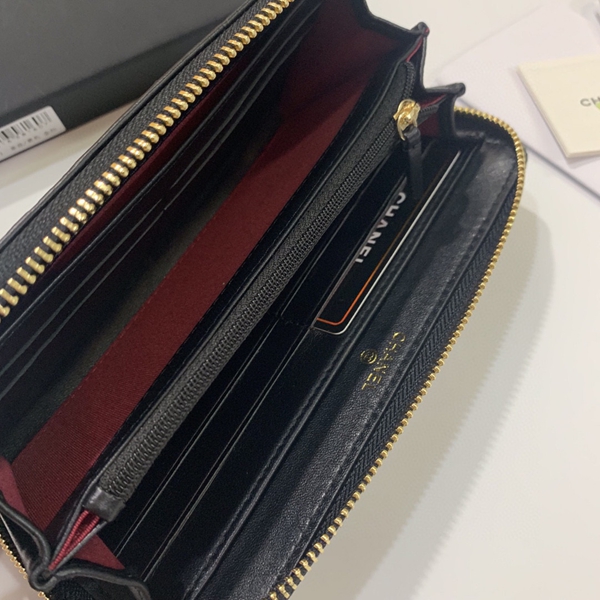 コピーシャネル激安財布着用イメージ